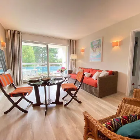 Apartamento 2 Pieces Avec Terrasse, Garage, Et Ascenseur, Jusqu'a 4 Couchages - Centre - Fr-1-245-124