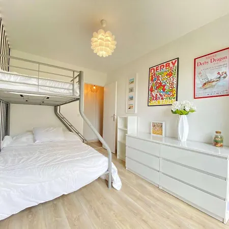 Apartamento 2 Pieces Avec Terrasse, Garage, Et Ascenseur, Jusqu'a 4 Couchages - Centre - Fr-1-245-124 *