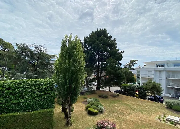 Apartamento 2 Pieces Avec Terrasse, Garage, Et Ascenseur, Jusqu'a 4 Couchages - Centre - Fr-1-245-124 *