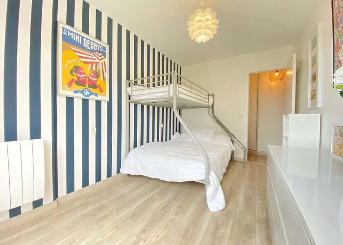 2 Pieces Avec Terrasse, Garage, Et Ascenseur, Jusqu'a 4 Couchages - Centre - Fr-1-245-124 La Baule-Escoublac