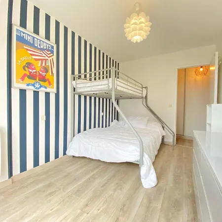 2 Pieces Avec Terrasse, Garage, Et Ascenseur, Jusqu'a 4 Couchages - Centre - Fr-1-245-124 La Baule-Escoublac